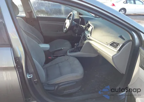 2018 Hyundai Elantra Sel из США, поврежденный, VIN 5NPD84LF1JH359878